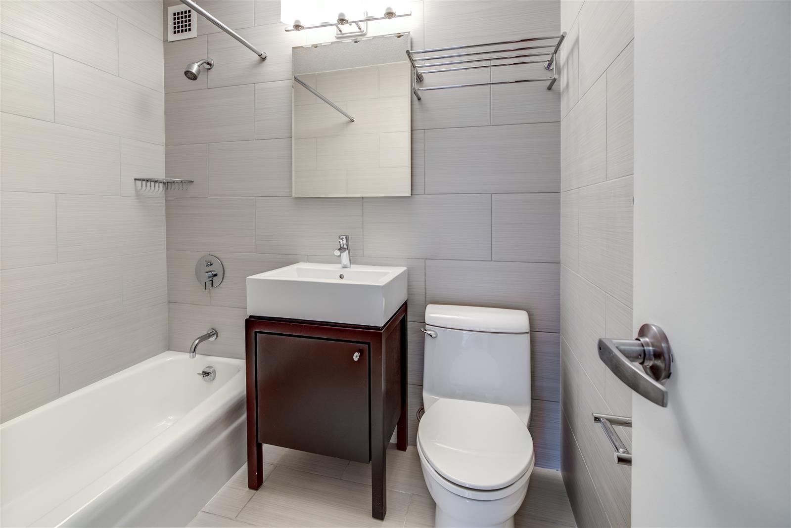 484 2nd Avenue, Unit 18A Manhattan, NY 10016 - Photo 4 of 11