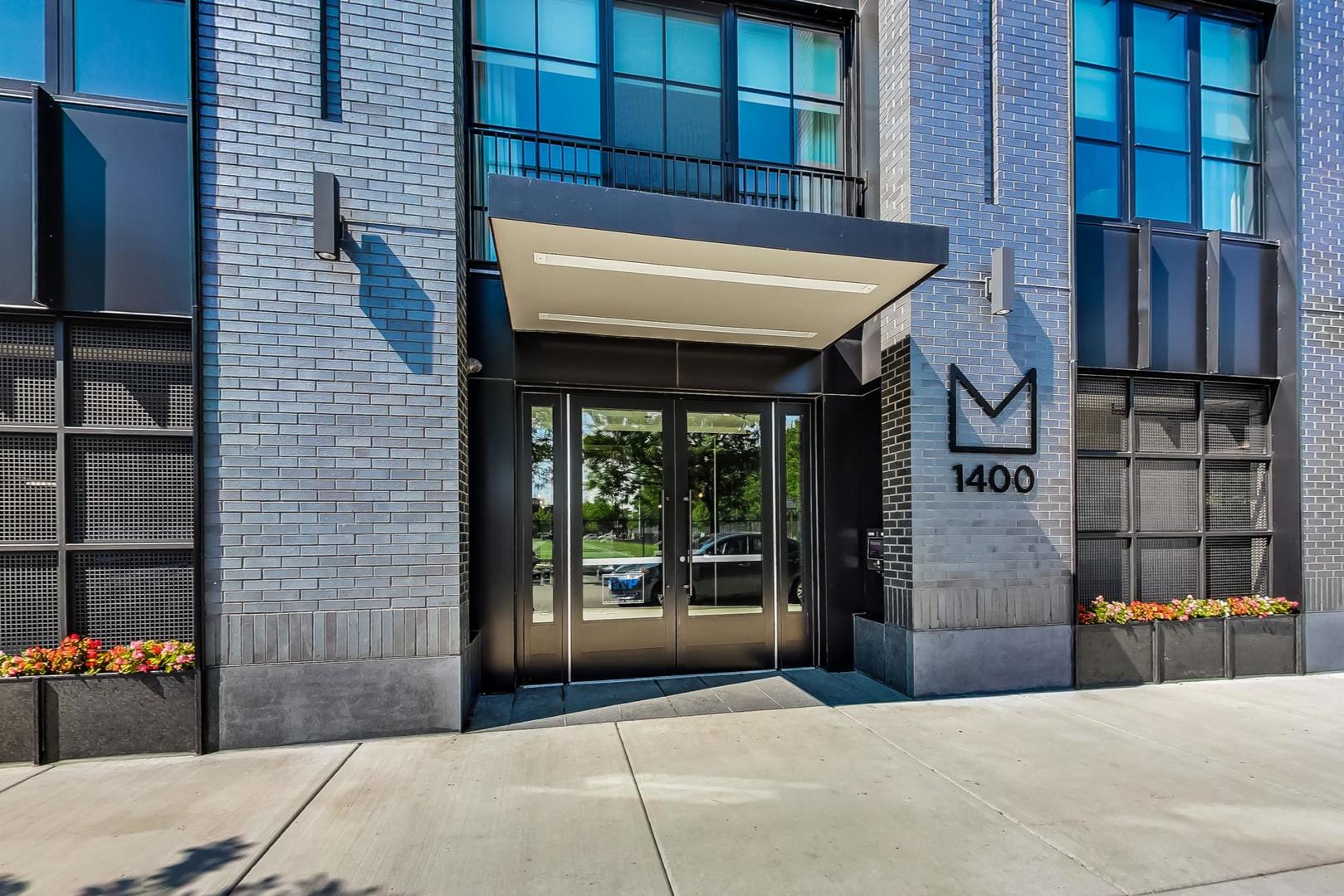 1400 West Monroe Street, Unit 4F Chicago, IL 60607 - Photo 2 of 29