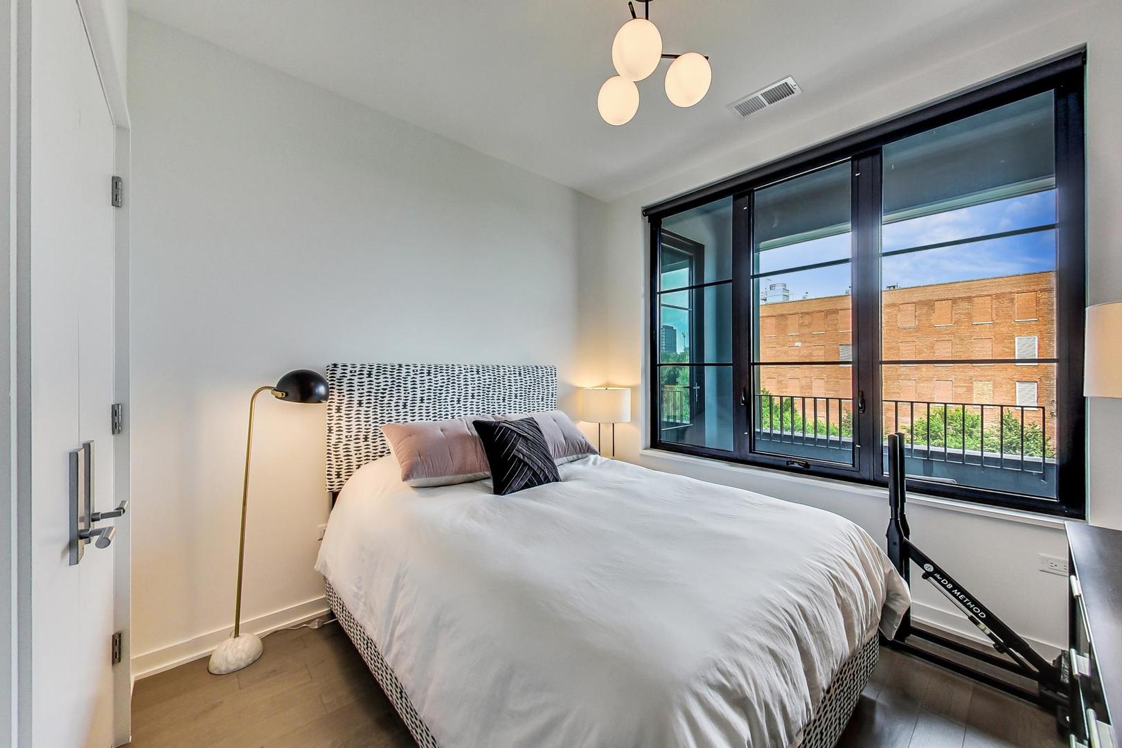 1400 West Monroe Street, Unit 4F Chicago, IL 60607 - Photo 24 of 29