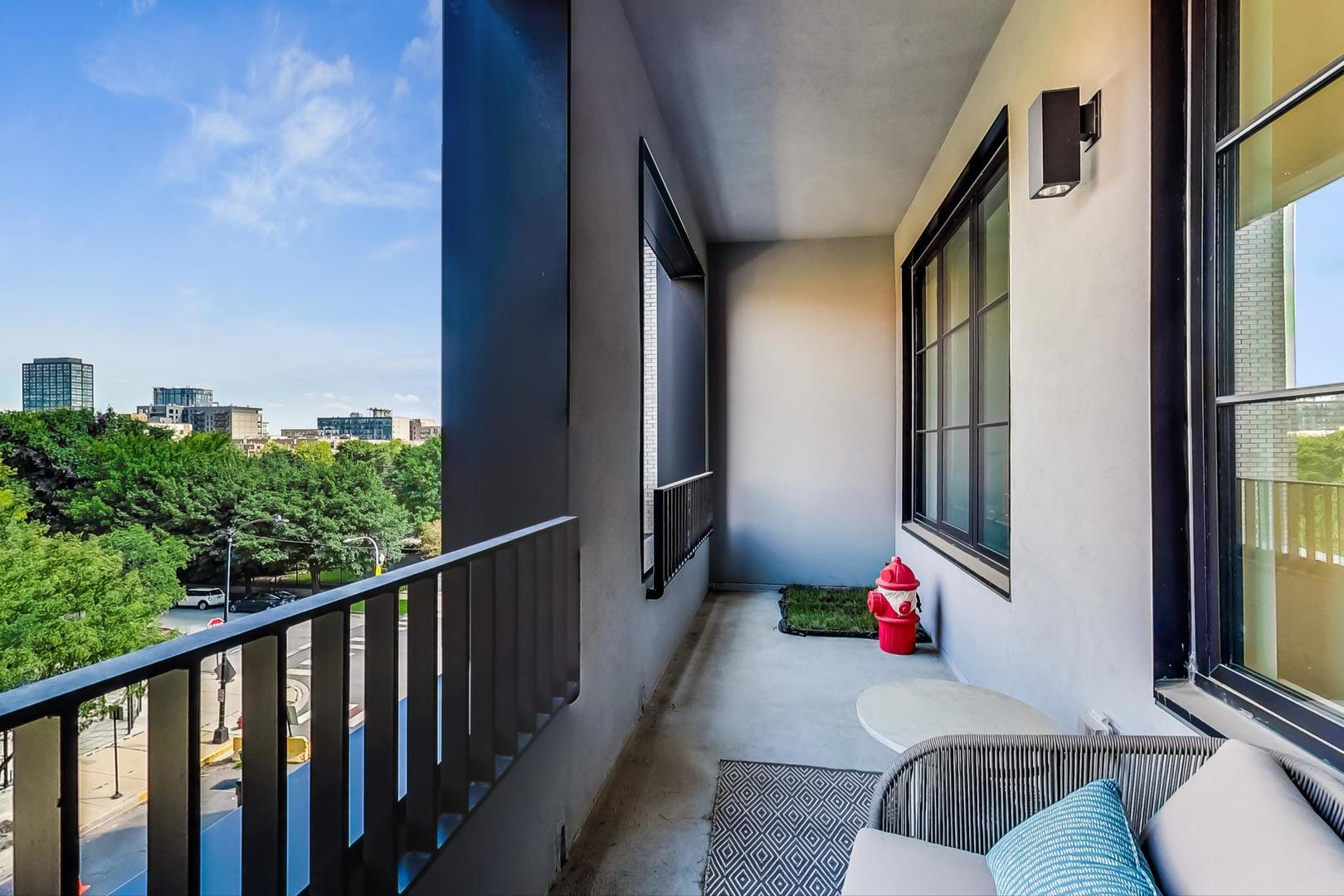 1400 West Monroe Street, Unit 4F Chicago, IL 60607 - Photo 25 of 29