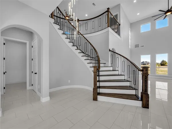 $590,000 | 2900 Terrytown Drive, Ennis, TX 75119