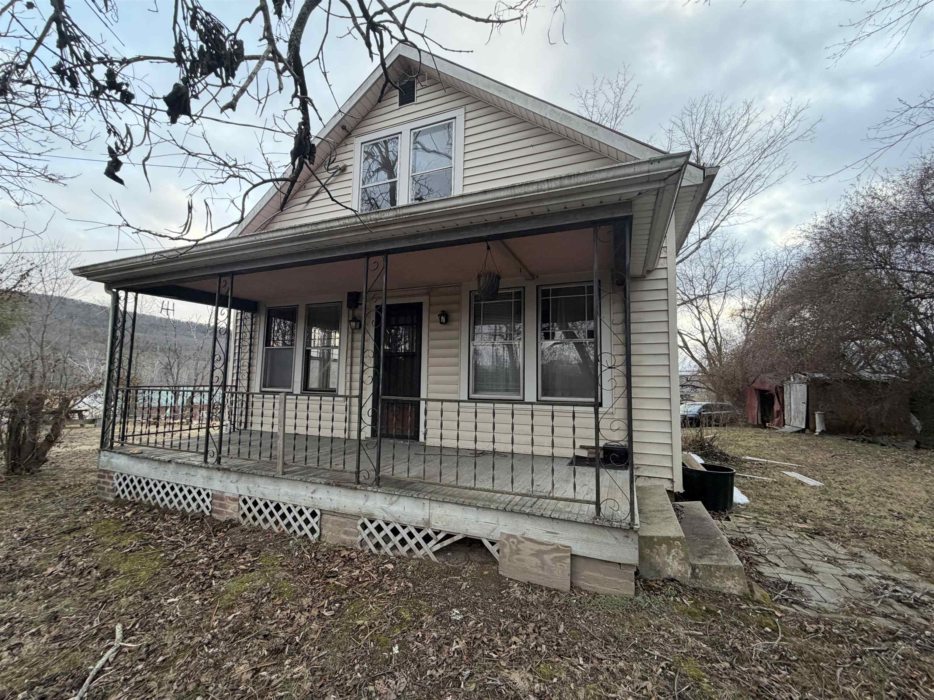 39 Church Hl Road Goshen, VA 24439 - Photo 1 of 22