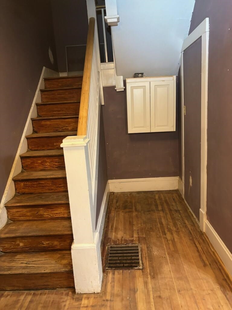 39 Church Hl Road Goshen, VA 24439 - Photo 8 of 27 a view of an entryway