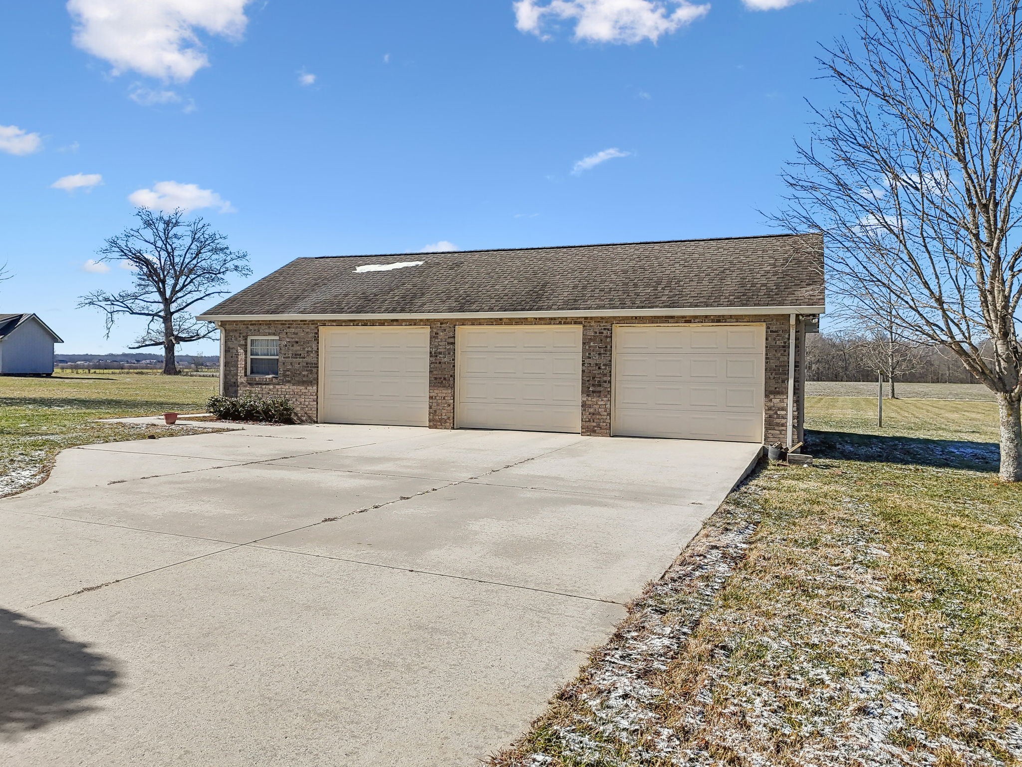 7621 Summitville Road Manchester, TN 37355 - Photo 8 of 86