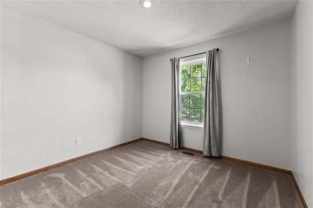 $344,900 | 2504 Northeast Dale Hunter Place, Lee's Summit, MO 64086