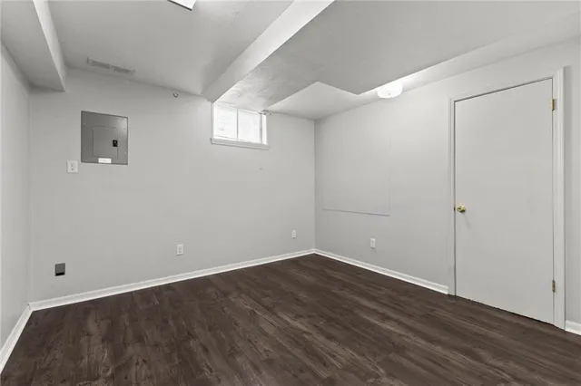 $344,900 | 2504 Northeast Dale Hunter Place, Lee's Summit, MO 64086