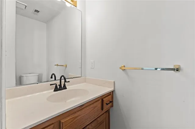 $344,900 | 2504 Northeast Dale Hunter Place, Lee's Summit, MO 64086