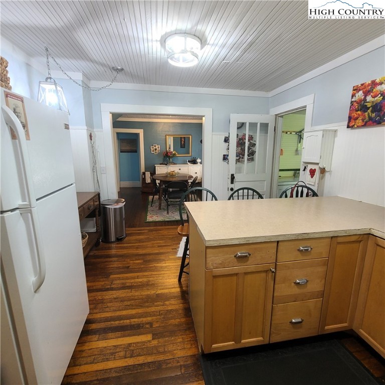585 George's Gap Road Vilas, NC 28692 - Photo 23 of 50 Gallery Image 23