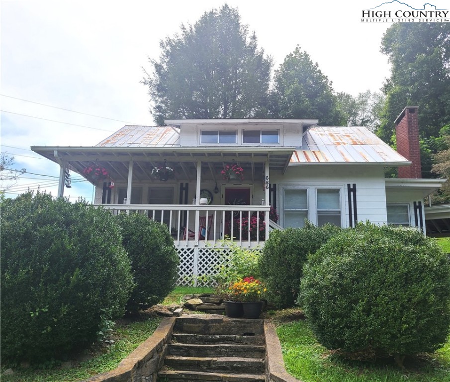 585 George's Gap Road Vilas, NC 28692 - Photo 3 of 50 Gallery Image 3