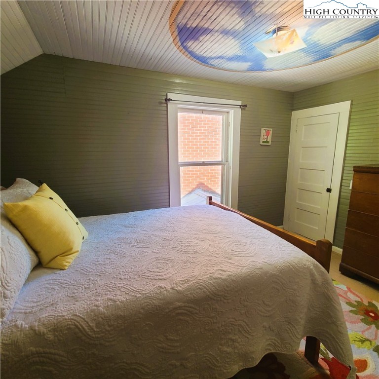 585 George's Gap Road Vilas, NC 28692 - Photo 32 of 50 Gallery Image 32