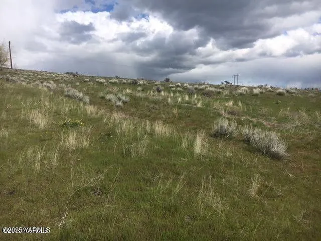 $69,900 | Nka Vista Verde Drive, Yakima, WA 98901