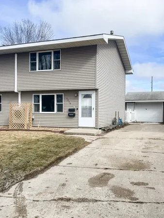$169,900 | 1218 20th Street North, Moorhead, MN 56560