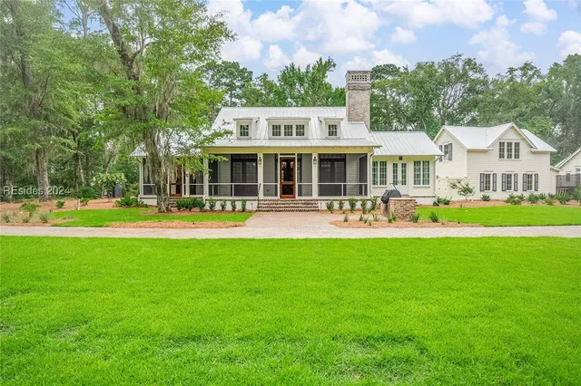 $4,495,000 | 130 August Lane, Bluffton, SC 29910