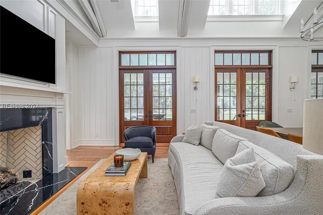 $4,495,000 | 130 August Lane, Bluffton, SC 29910