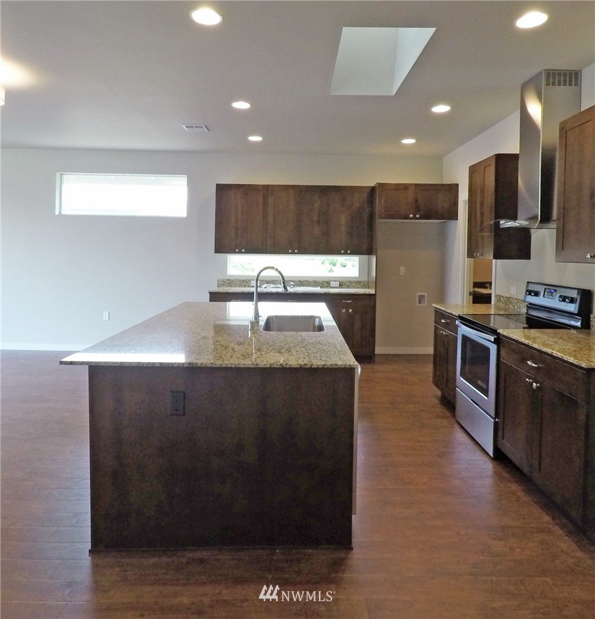 90 Pinehurst Loop Sequim, WA 98382 - Photo 4 of 20