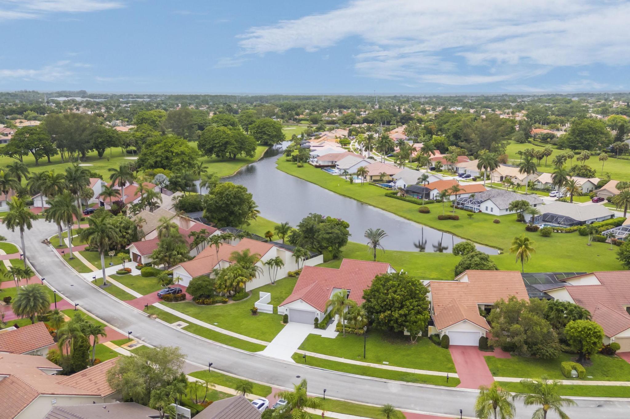 19325 Cherry Hills Terrace Boca Raton, FL 33498 - Photo 67 of 75 073