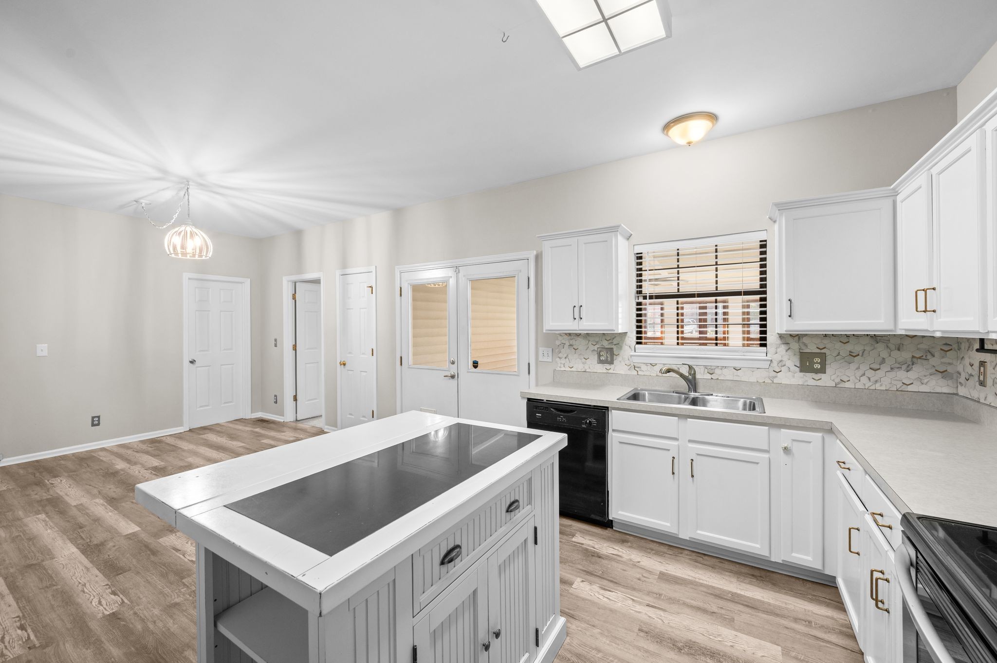 900 Dove Ridge Circle Nashville, TN 37221 - Photo 11 of 44