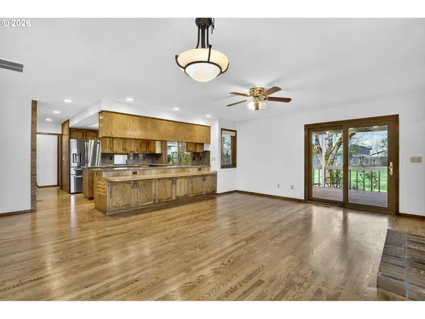 $989,000 | 14067 Southeast Eklund Avenue, Boring, OR 97009