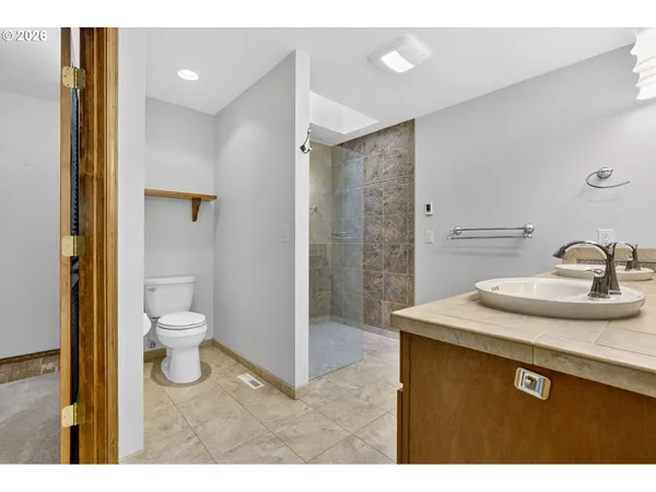 $989,000 | 14067 Southeast Eklund Avenue, Boring, OR 97009