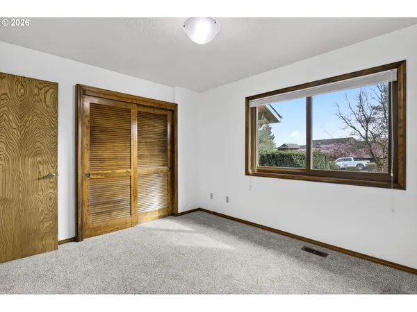 $989,000 | 14067 Southeast Eklund Avenue, Boring, OR 97009