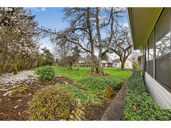 $989,000 | 14067 Southeast Eklund Avenue, Boring, OR 97009