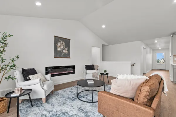 $455,900 | W5621 Tonys Way, Appleton, WI 54915