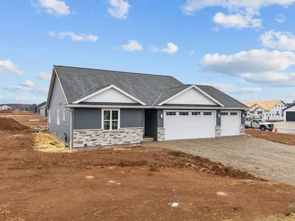 $455,900 | W5621 Tonys Way, Appleton, WI 54915