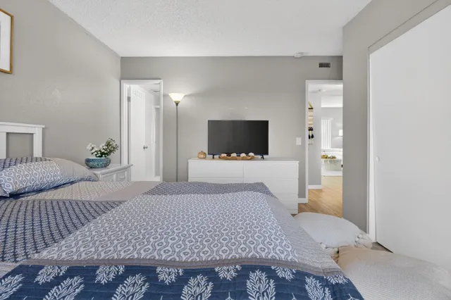 $650,000 | 500 Glenwood Circle, Unit 537, Monterey, CA 93940