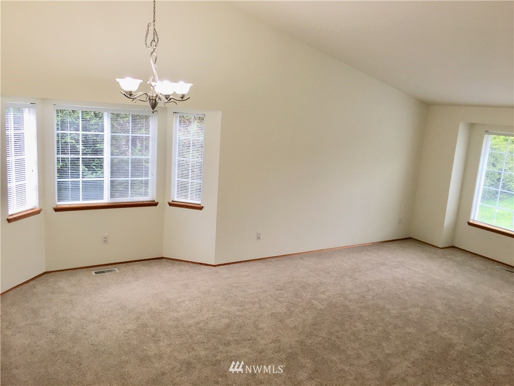 100 172nd Place Southeast Bothell, WA 98012 - Photo 3 of 18
