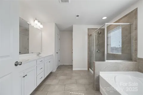 $548,000 | 15234 Red Canoe Way, Charlotte, NC 28278