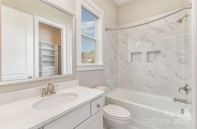 $949,000 | 123 Farm Knoll Way, Mooresville, NC 28117