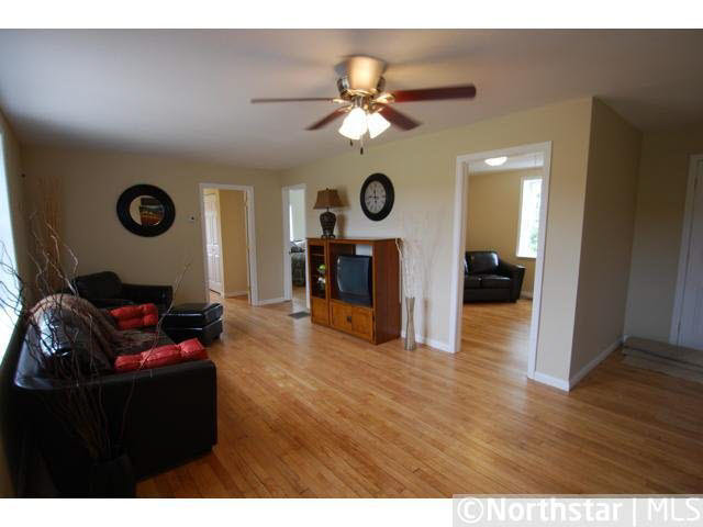 951 County Rd H New Richmond, WI 54017 - Photo 2 of 17 Gallery Image 2