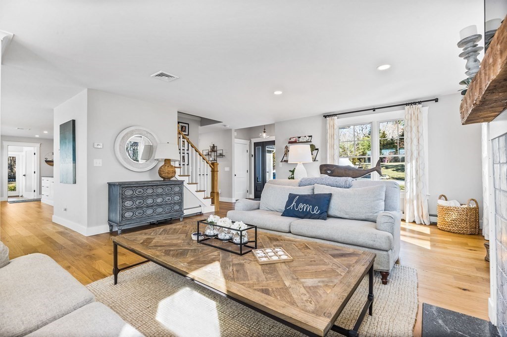 22 Barry's Landing Scituate, MA 02066 - Photo 11 of 42