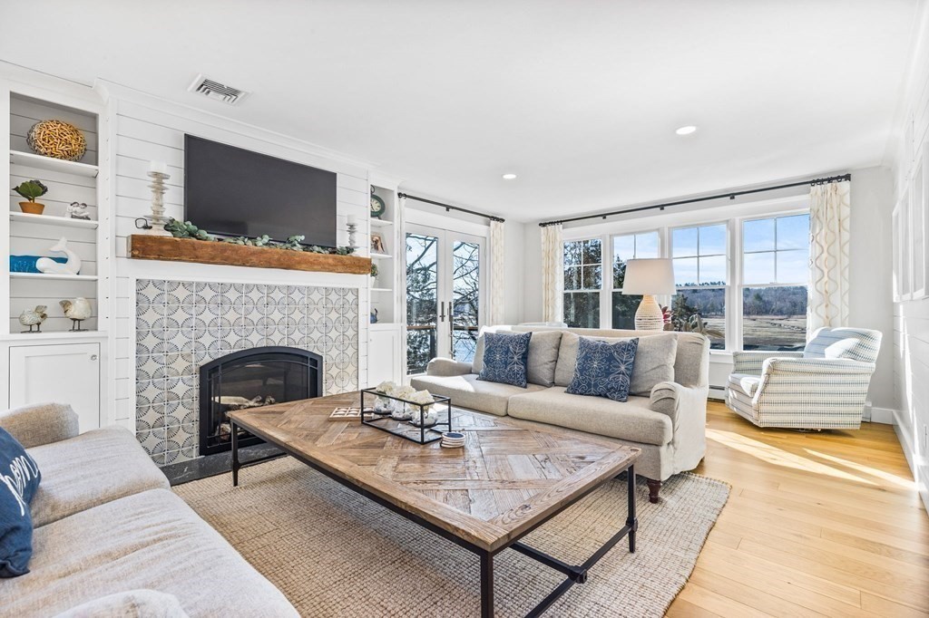 22 Barry's Landing Scituate, MA 02066 - Photo 12 of 42