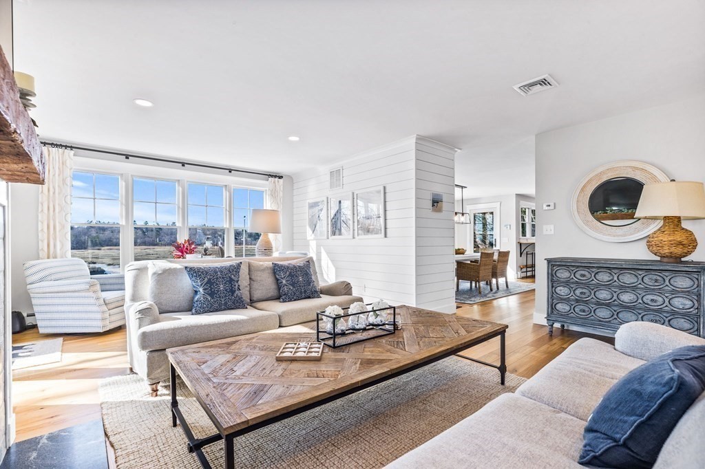 22 Barry's Landing Scituate, MA 02066 - Photo 13 of 42