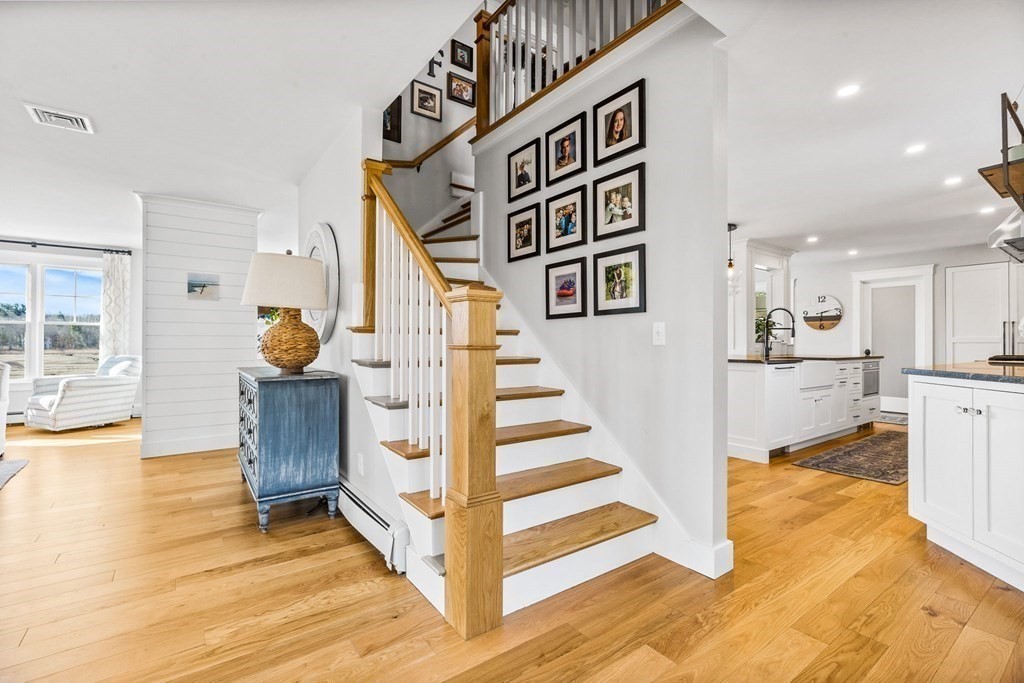 22 Barry's Landing Scituate, MA 02066 - Photo 18 of 42