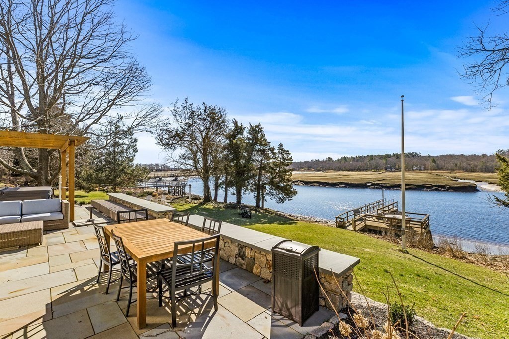 22 Barry's Landing Scituate, MA 02066 - Photo 35 of 42