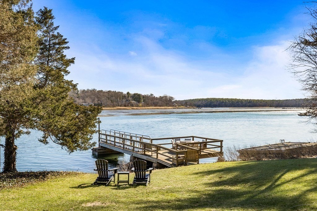 22 Barry's Landing Scituate, MA 02066 - Photo 38 of 42