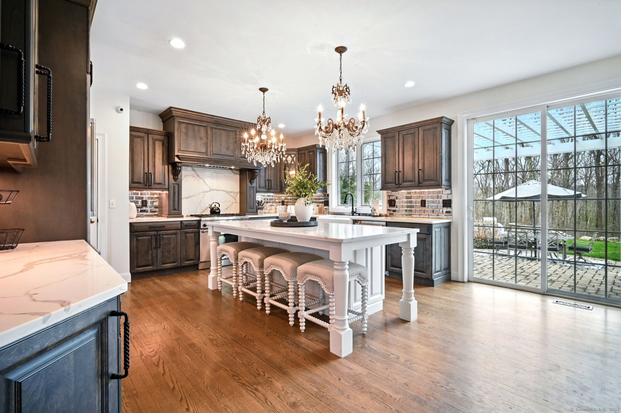 134 Feldspar Ridge Glastonbury, CT 06033 - Photo 6 of 39