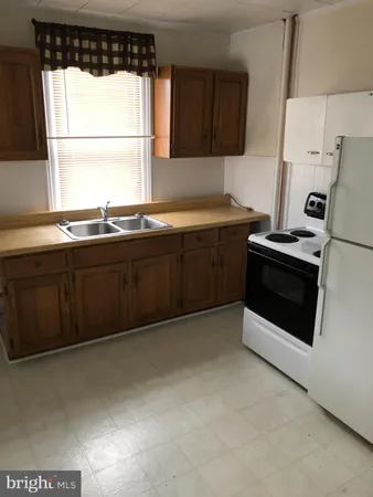 $1,500 | 21 South Stewart Street, Unit 2, Winchester, VA 22601