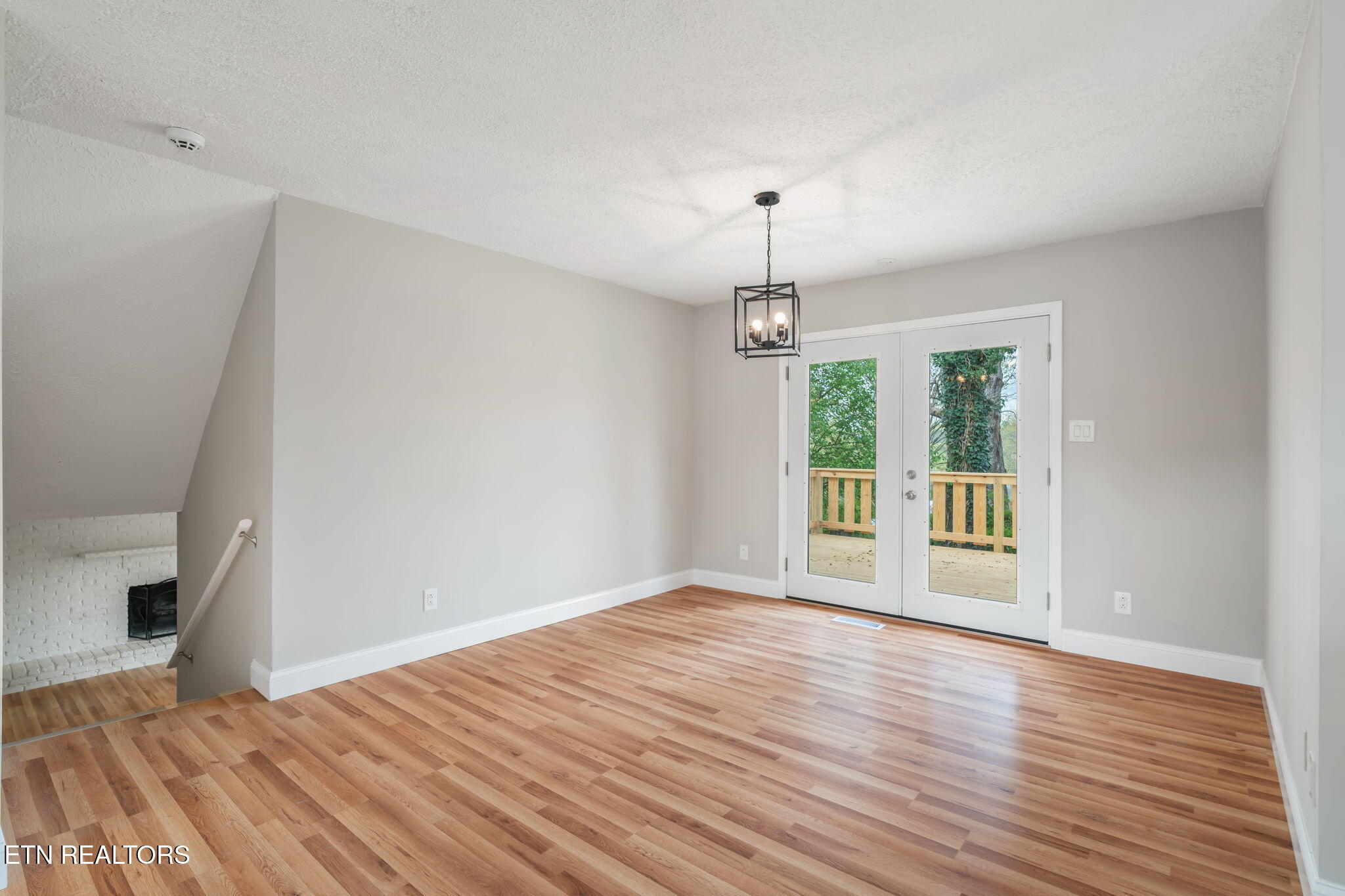 1305 Chipwood Road Knoxville, TN 37932 - Photo 20 of 42 19-web-or-mls-1305 Chipwood Circle-20