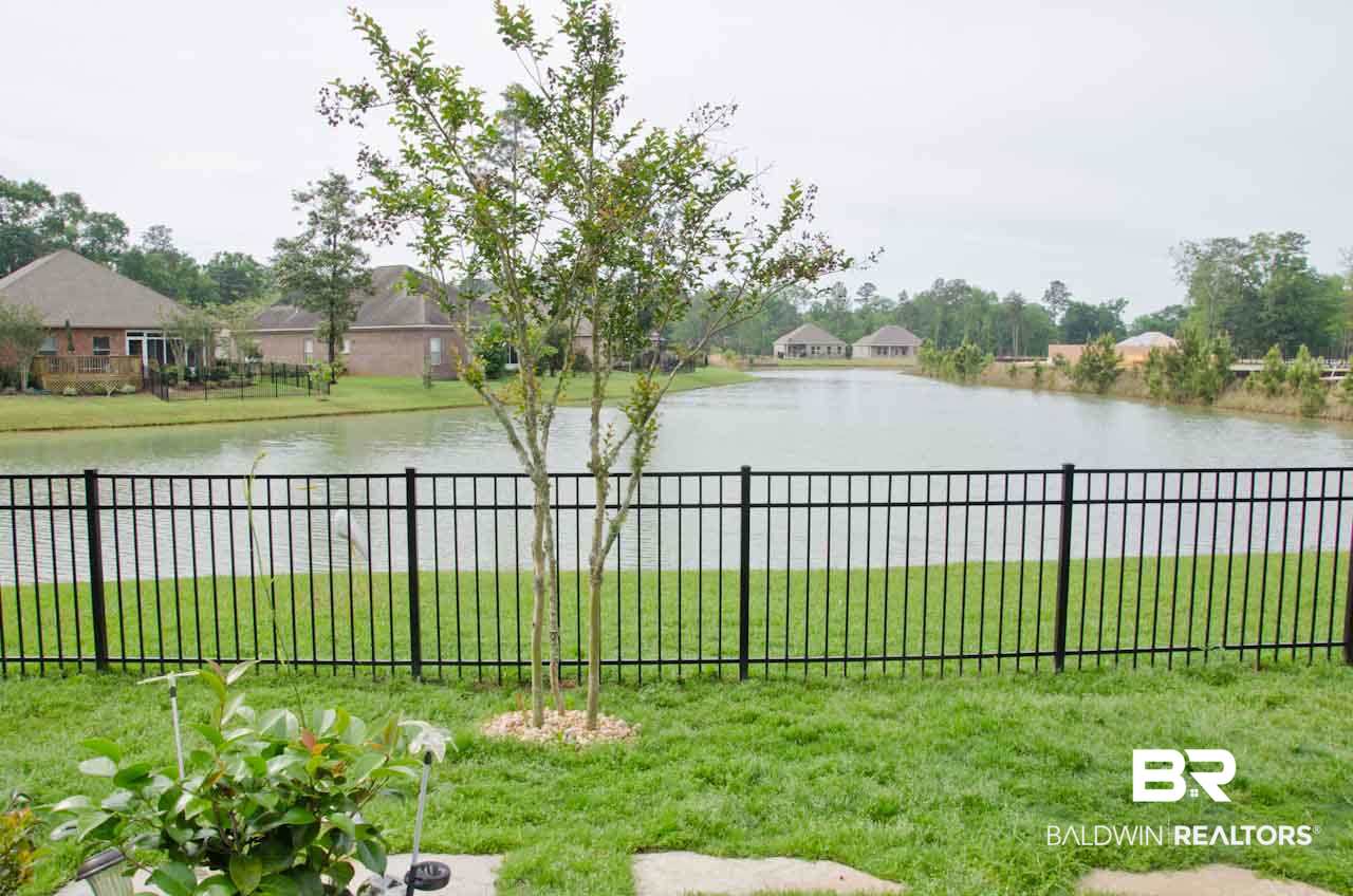 1423 Surrey Loop Foley, AL 36535 - Photo 27 of 33