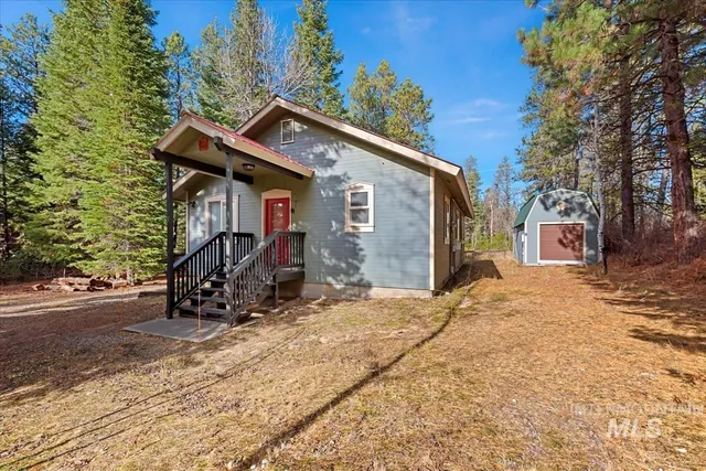 $1,290,000 | 388 Charley Lane, Donnelly, ID 83615