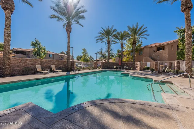 $1,950 | 2155 North Grace Boulevard, Unit 111, Chandler, AZ 85225