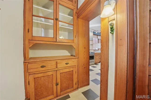 $425,000 | 3632 Hartford Street, St. Louis, MO 63116