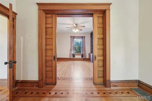 $425,000 | 3632 Hartford Street, St. Louis, MO 63116