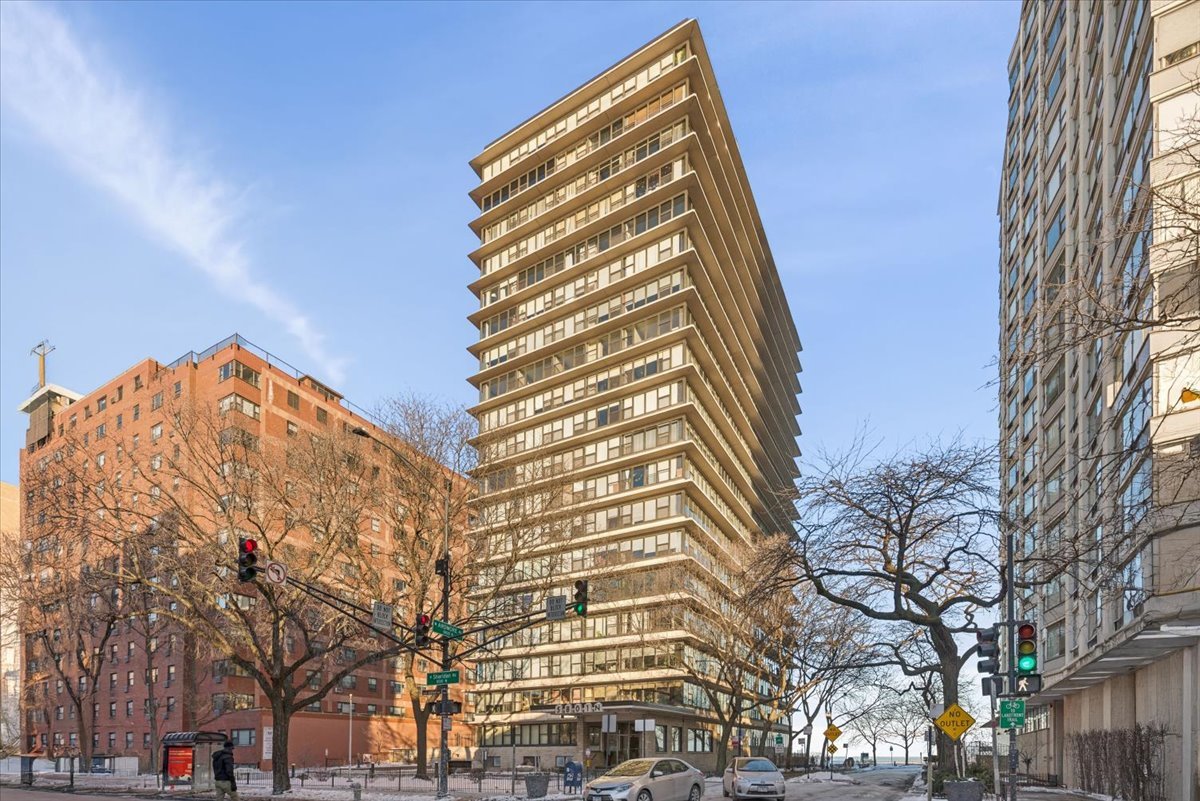 5801 North Sheridan Road, Unit 2B Chicago, IL 60660 - Photo 24 of 24