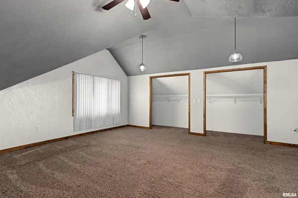 $250,000 | 604 South Pleasant Hill Road, East Peoria, IL 61611