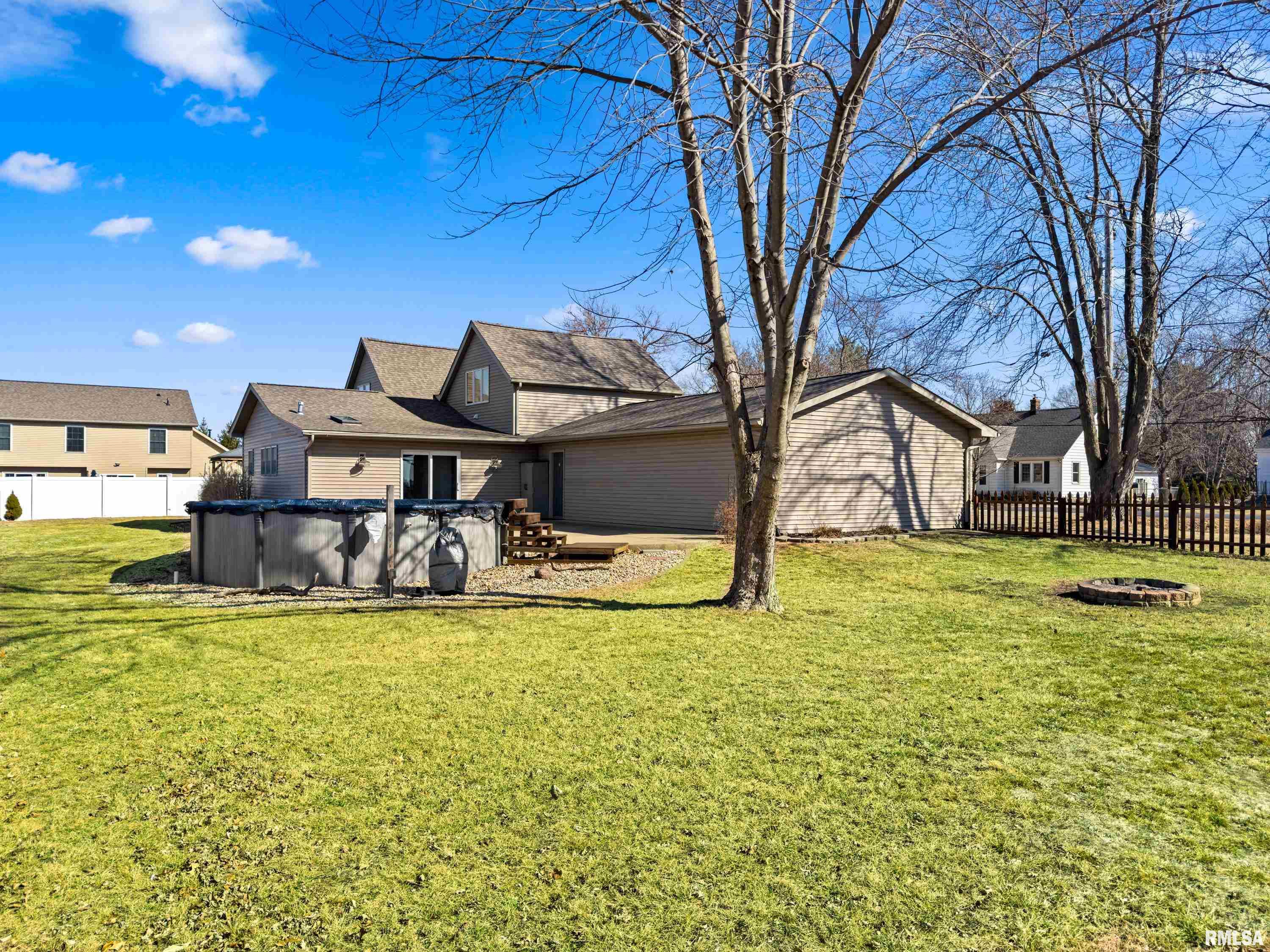 604 South Pleasant Hill Road East Peoria, IL 61611 - Photo 49 of 57