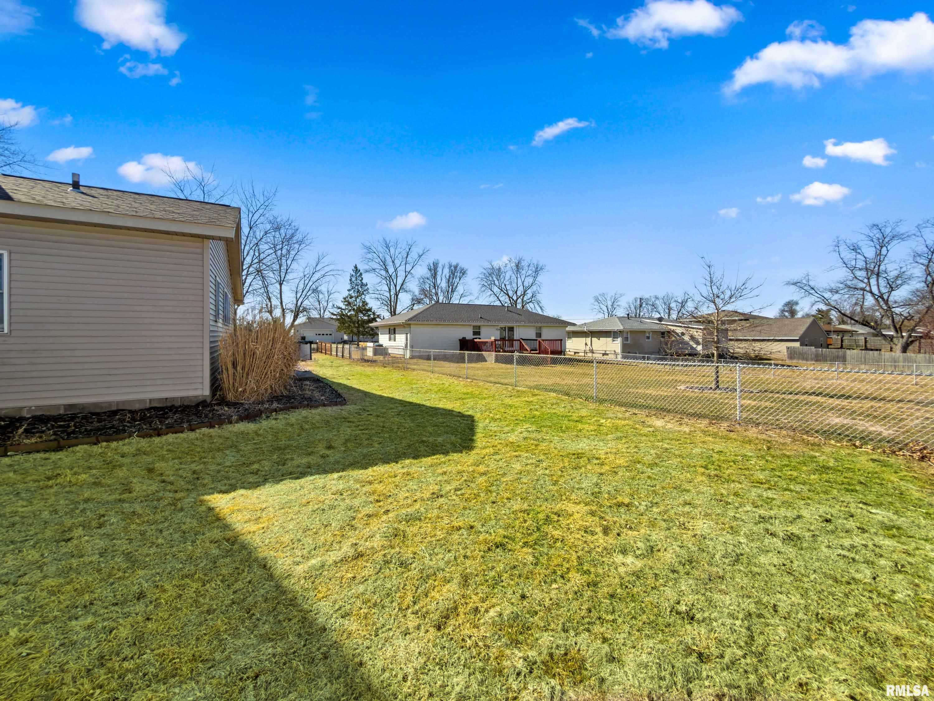 604 South Pleasant Hill Road East Peoria, IL 61611 - Photo 51 of 57